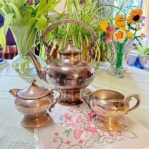 Antique Crosby Silver-Plated 3-Piece Tea Set – Teapot, Creamer & Sugar